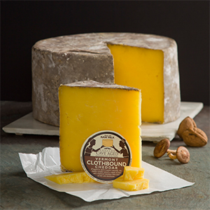 grafton village clothbound cheddar cheese